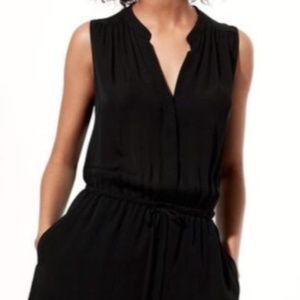 Aritzia Babaton Benedict Dress